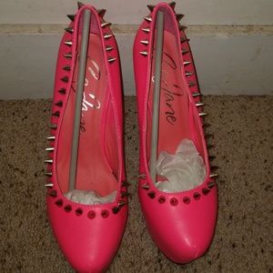 spike hot pink high kneels shoes